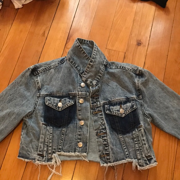 Distressed cropped jean jacket - Picture 1 of 2