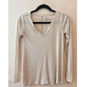 Hollister long sleeve shirt