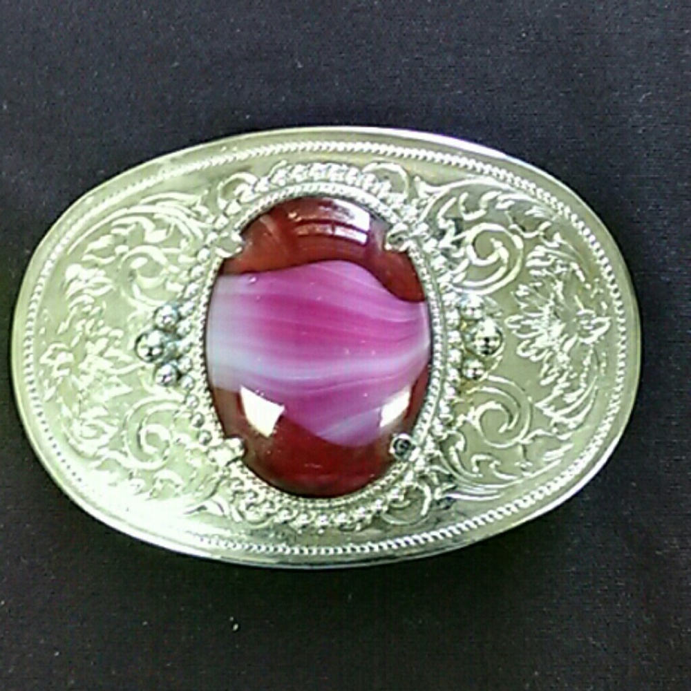 Belt buckle