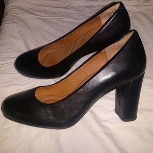 Clark's Indigo Heels