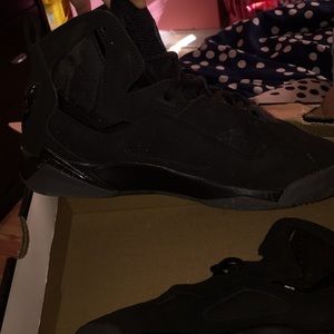 All black Jordan 7s !! Negotiable Price !!