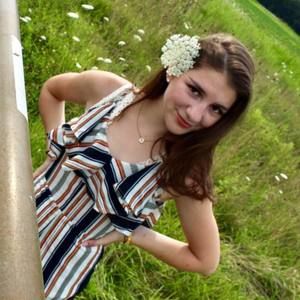 Meet your Posher, Riley