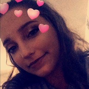 Meet your Posher, Shae