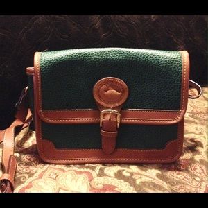 NWOT Dooney & Bourke purse