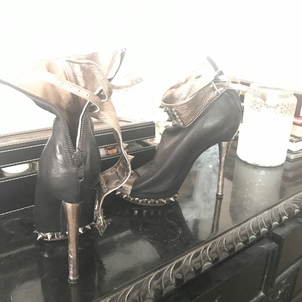 Custom made one of a kind All leather booties! - Picture 3 of 3