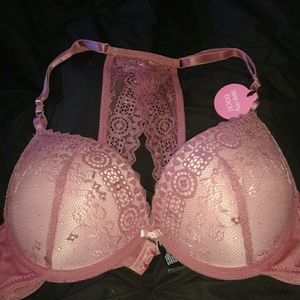 NWT 34c bra