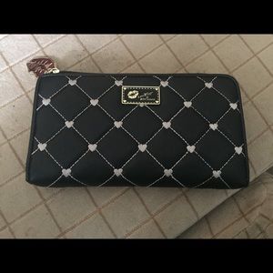 Betsy Johnson black leather wallet