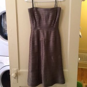 Tadashi cocktail dress. Can we say fall?!
