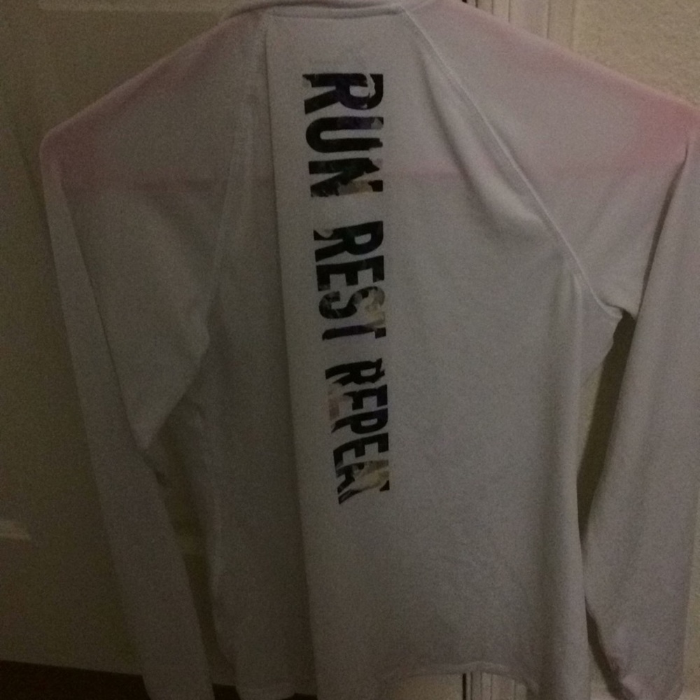 Workout jacket - Picture 2 of 2