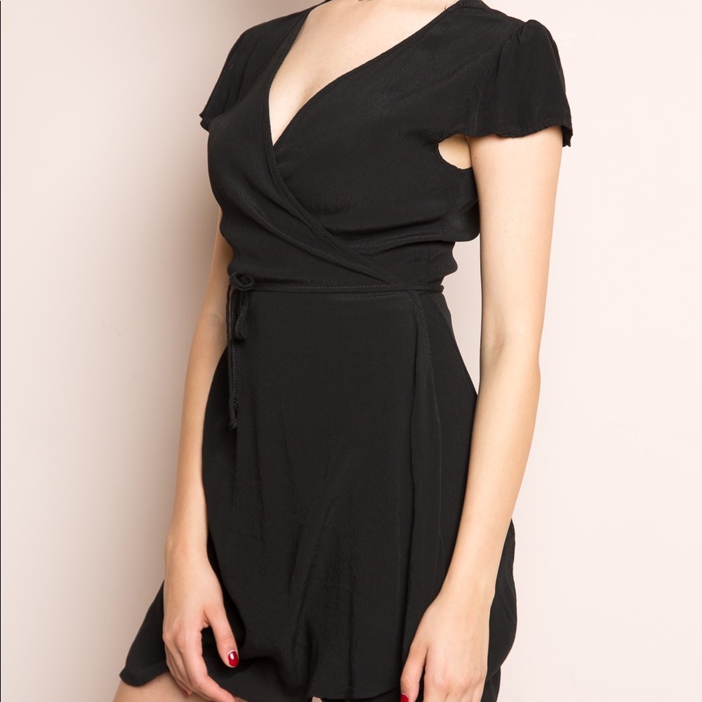 Brandy Melville Robbie Wrap Dress
