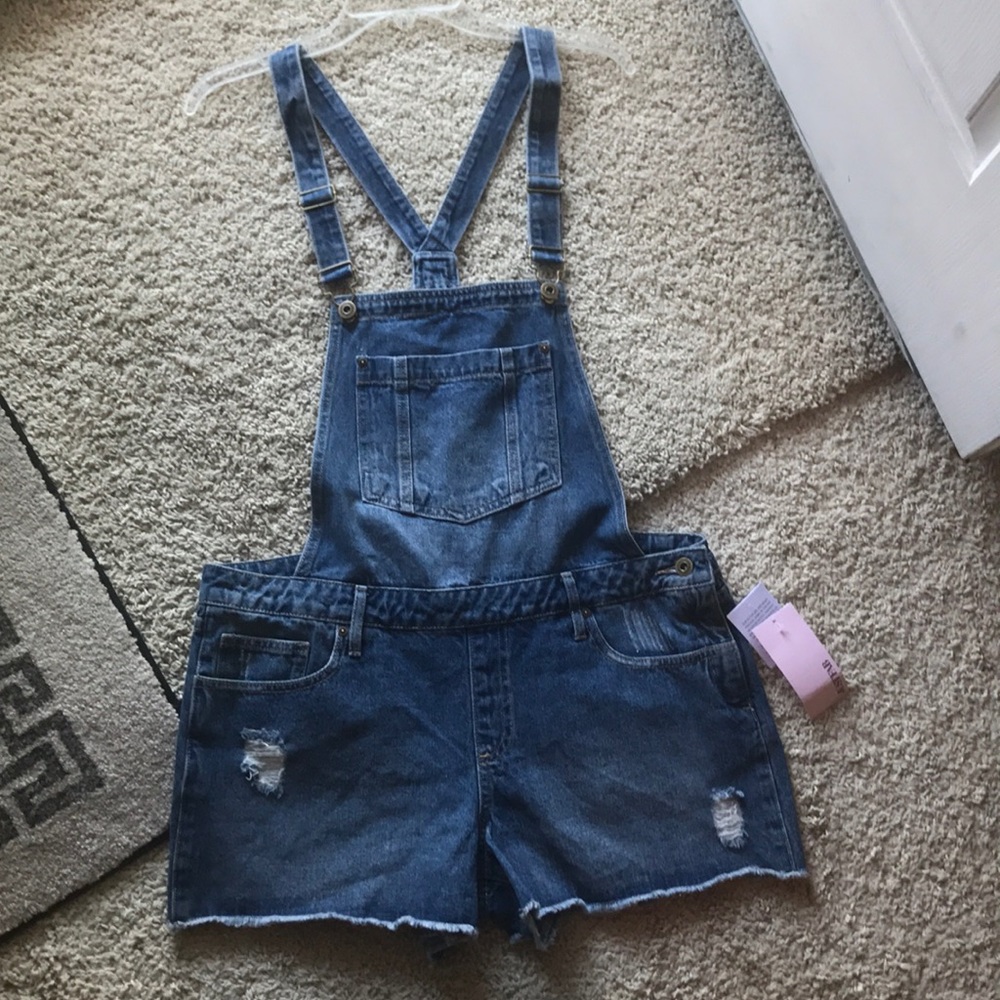 NWT - JustFab Denim Short Overalls