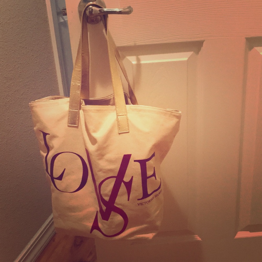 VS bag- FREE with purchase of $25 or more!