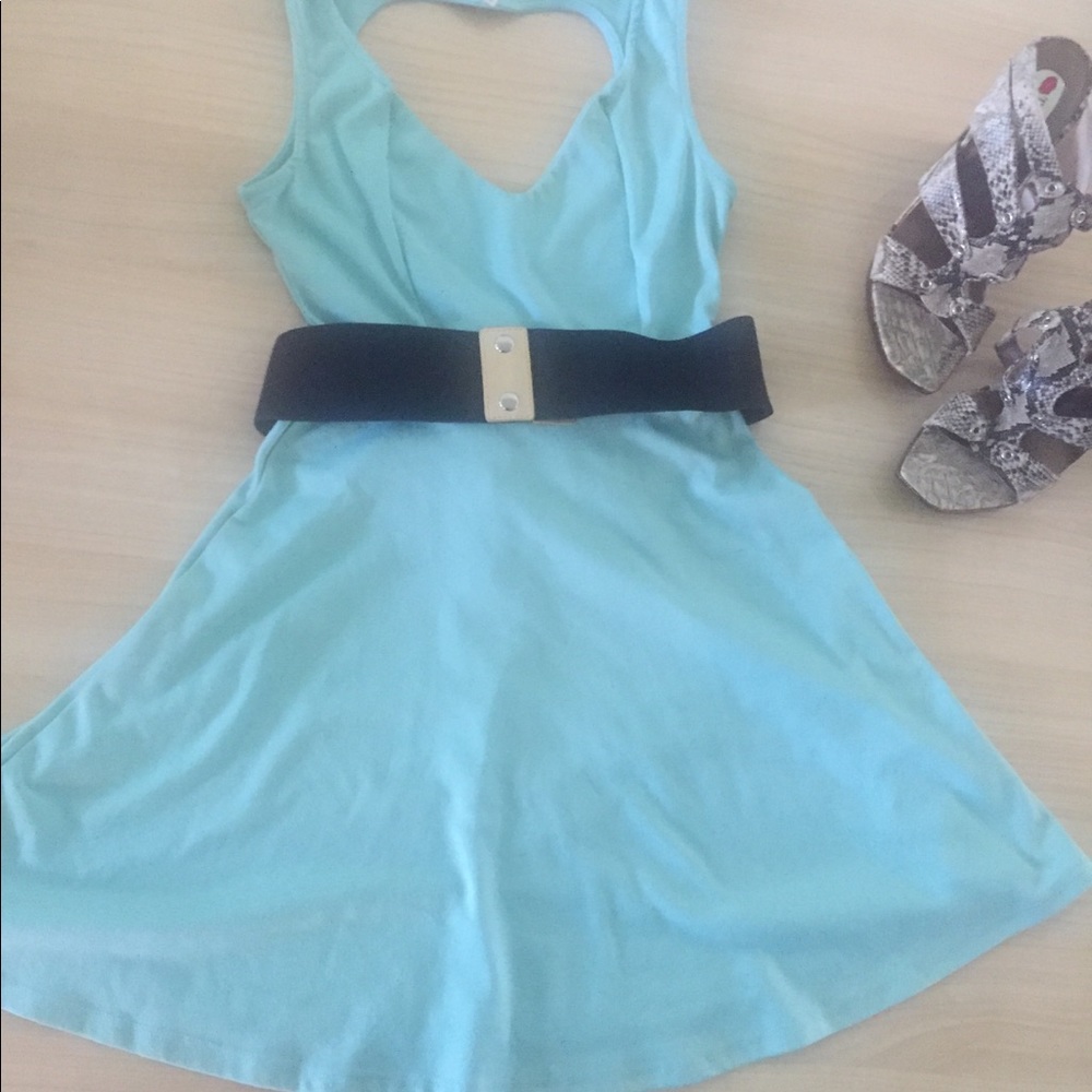 Teal Dress with Open Back - Picture 3 of 3