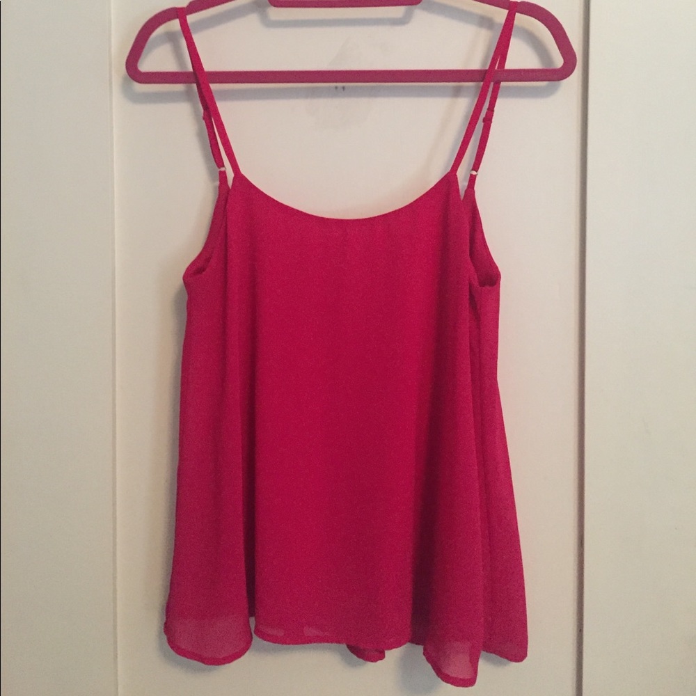 Backless flowy tank