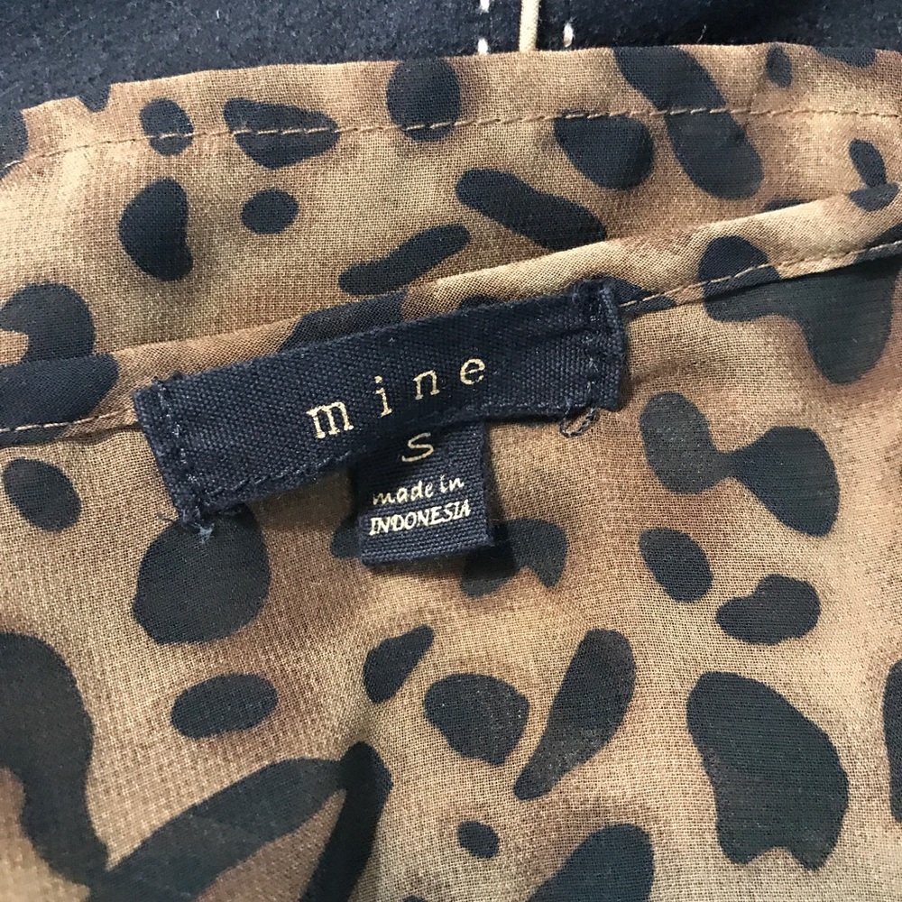 Mine Leopard Print Ruffle Front Blouse - Picture 6 of 7