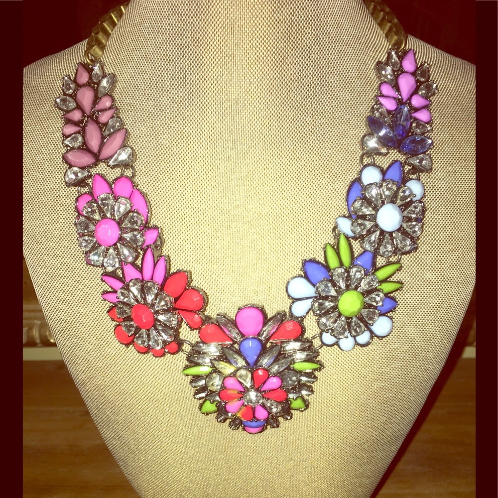 Forever 21 Floral Statement Necklace, Chic