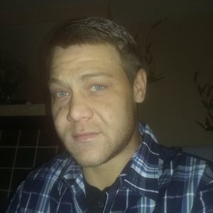 Meet your Posher, Cory