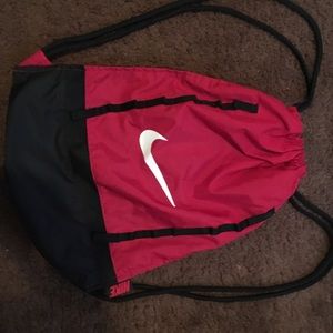 NIKE BACKPACK