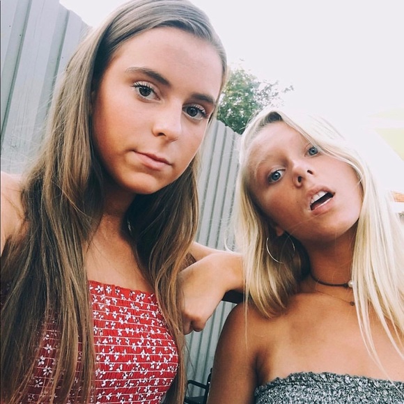 Meet your Posher, Daphne - Picture 1 of 1