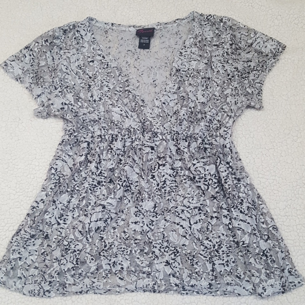TORRID blouse SIZE 0