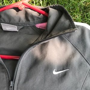 Nike vintage lightweight zip-up