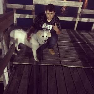 Meet your Posher, Ethan