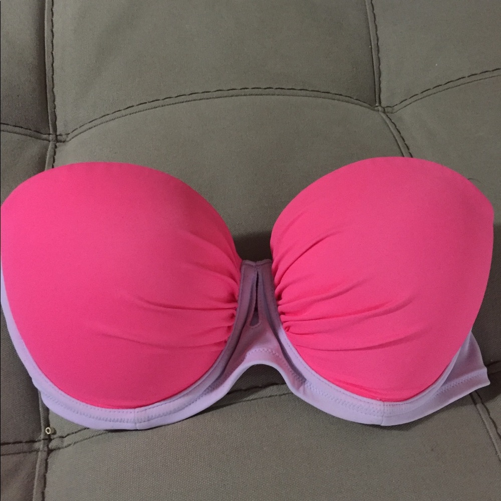 Strapless swim top