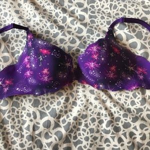 Victoria's Secret embrace push up