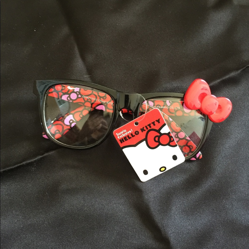 Hello kitty Sanrio glasses