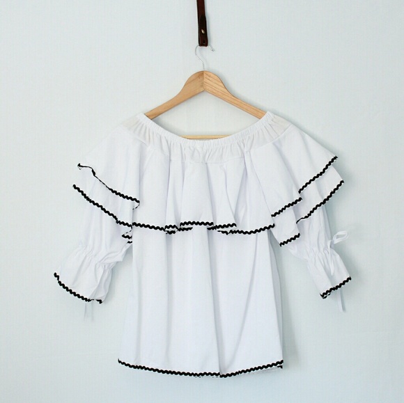 Roma Ruffle Blouse - Picture 3 of 5