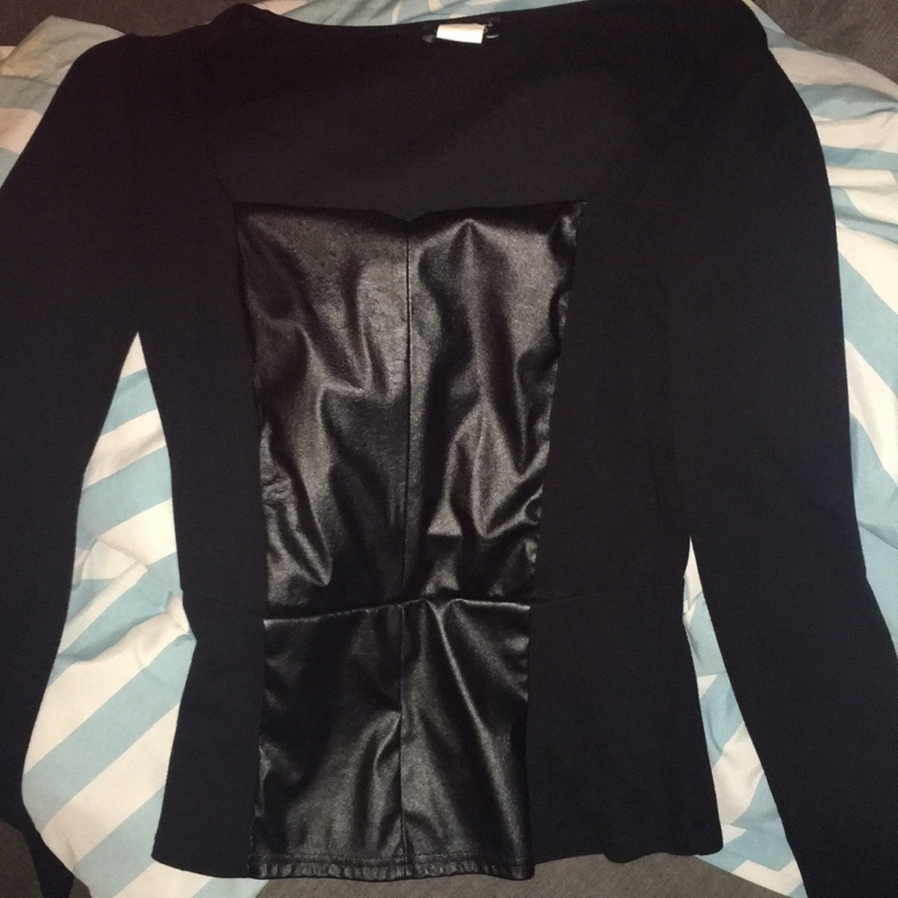 Venus motor leather top