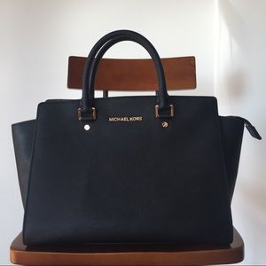 Michael Kors Selma Large Saffiano Leather Satchel