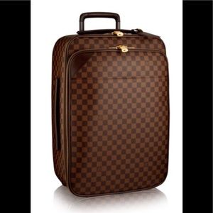 Brand New LV Pegese Business 55