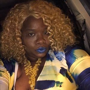 Meet your Posher, Catrina