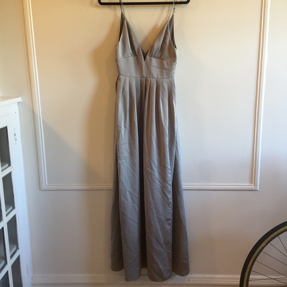 NBD Dresses & Skirts - NEW!! NBD Khloe Champagne Maxi Dress Size Small
