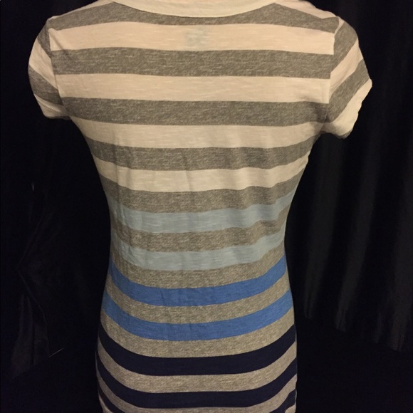So striped shirt - Picture 2 of 3
