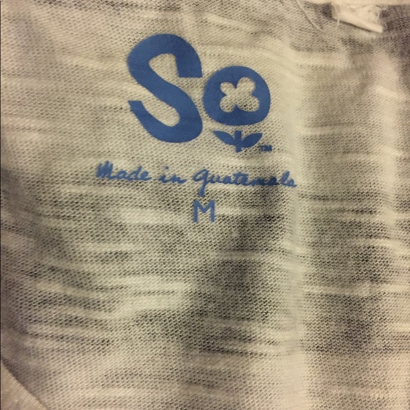 So striped shirt - Picture 3 of 3