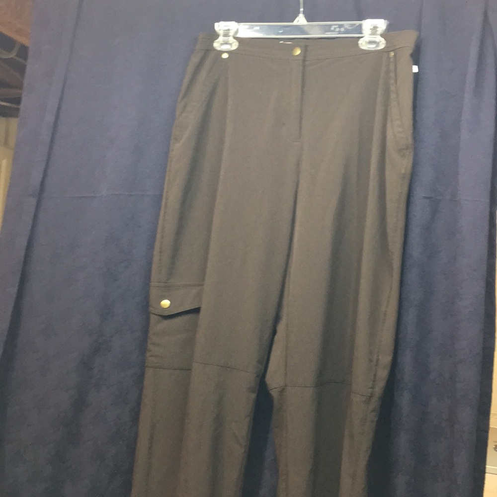 Chicos brown Zenergy pants size 2
