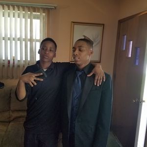 Meet your Posher, Bobbie