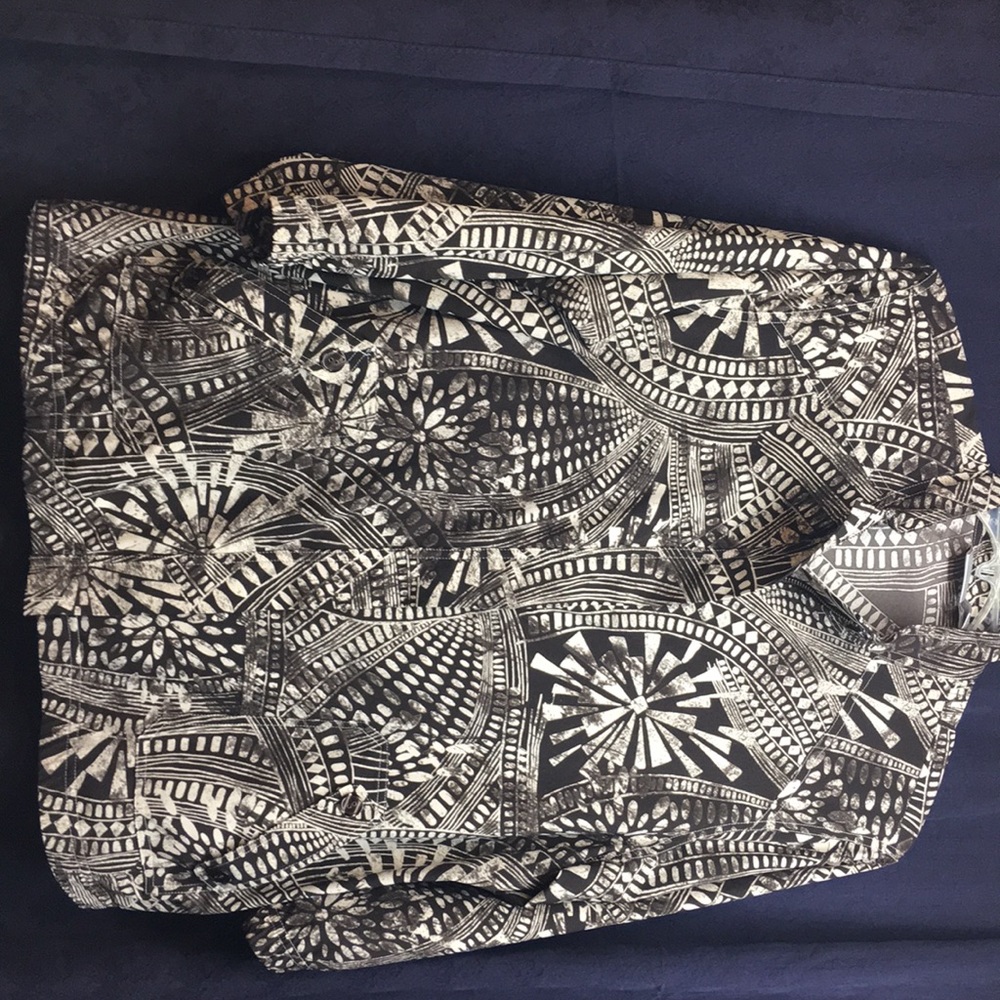 Chicos Zenergy jacket size 3