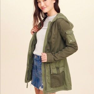 Two-tone utility jacket