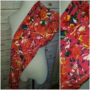 LulaRoe Tall and Curvy Leggings