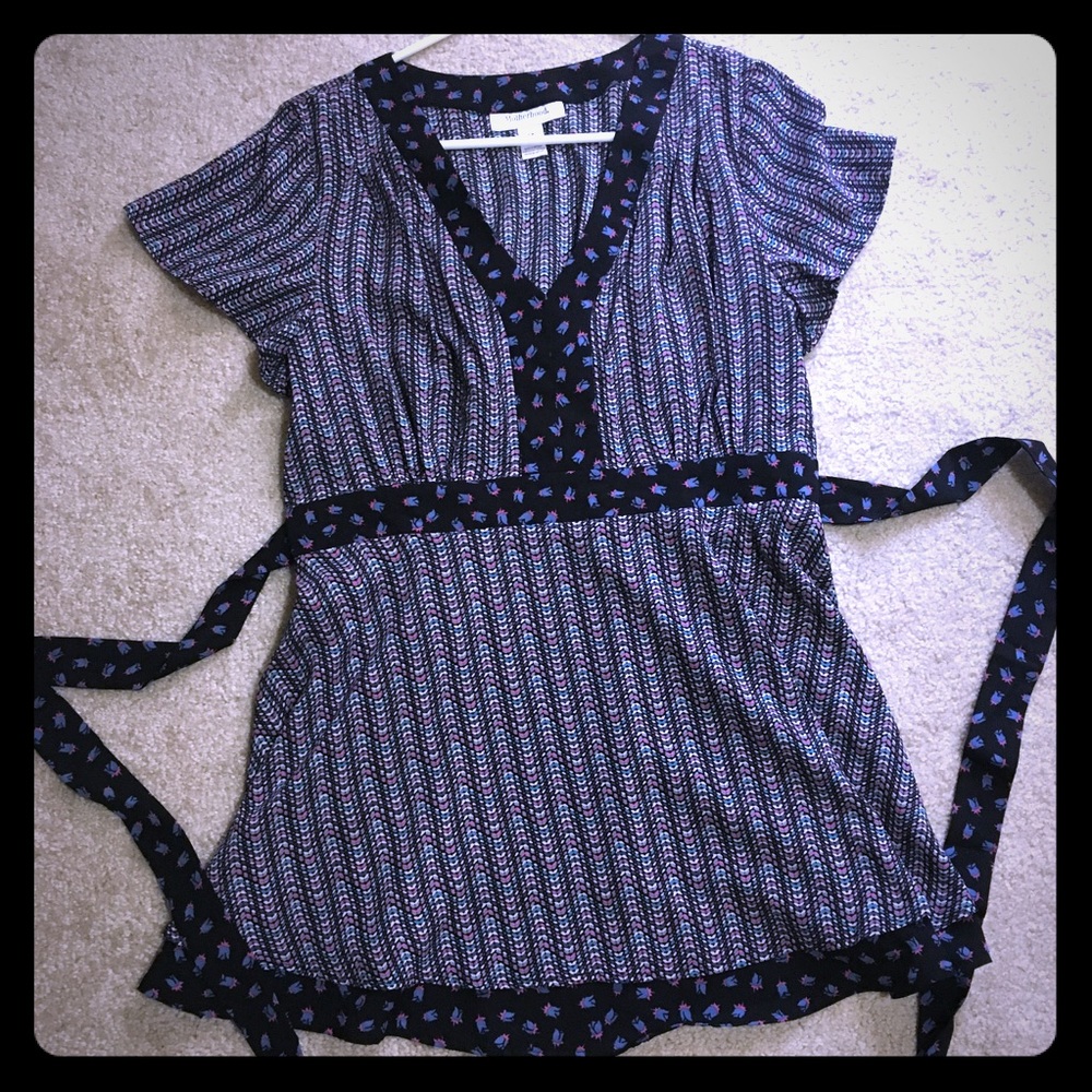 NWOT Motherhood Maternity Top💕