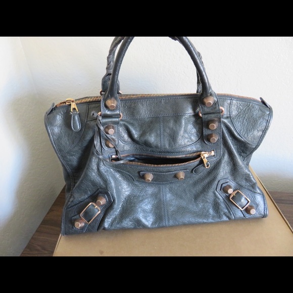 Balenciaga Work - Picture 2 of 8