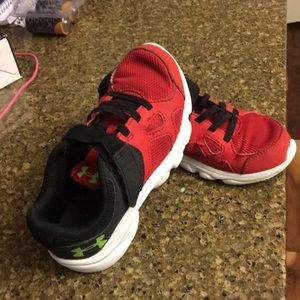 Boys Under Armour shoes