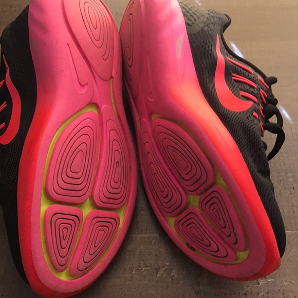 Nike Lunarglide 8 Running Shoes - Picture 5 of 6