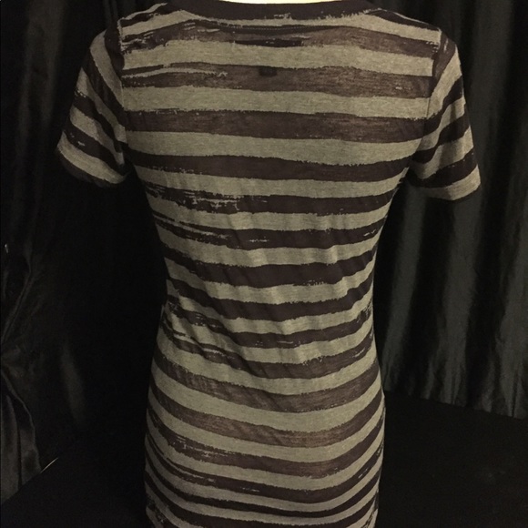 Grey striped Tshirt - Picture 2 of 4