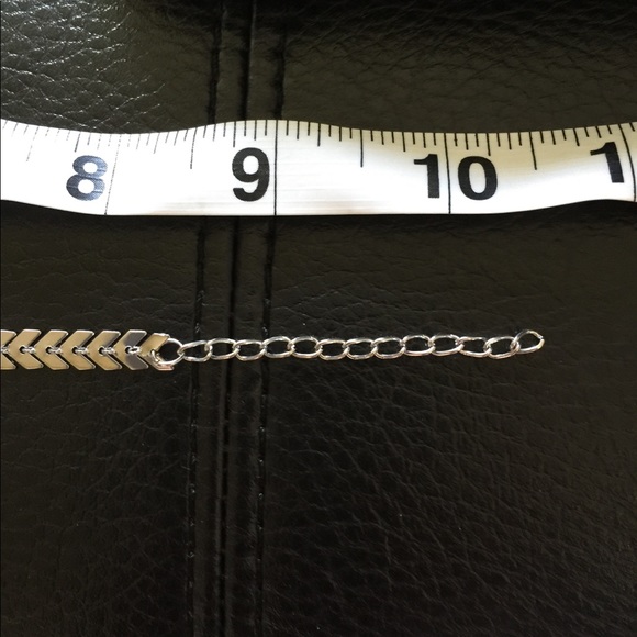 Silver Chevron Anklet - Picture 2 of 2