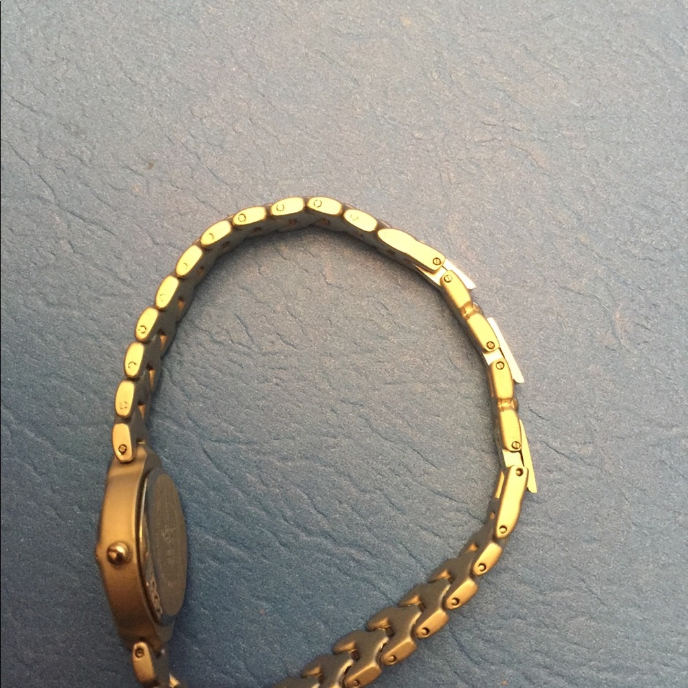 Watch - Picture 2 of 2