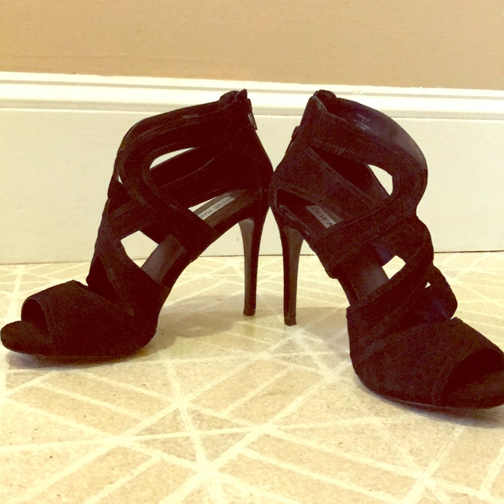 Size 11 STEVE MADDEN black heels